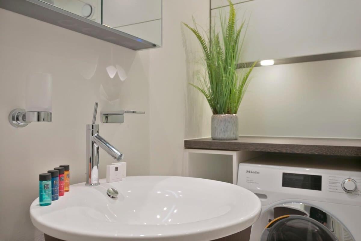 Huswell - Renovated Apartment On Top Location In 'T Zoute Knokke-Heist Kültér fotó